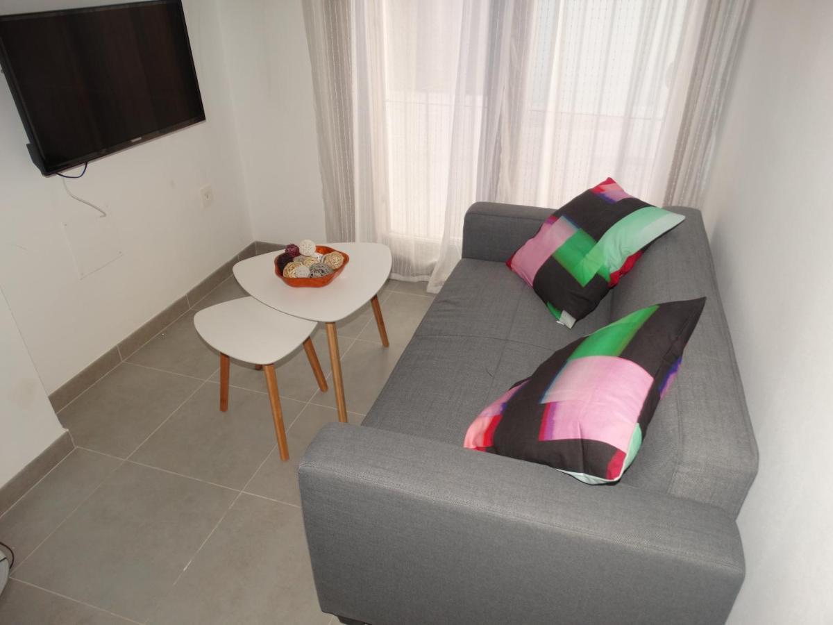 Malaga Apartamentos - Jinetes, 23 Екстериор снимка